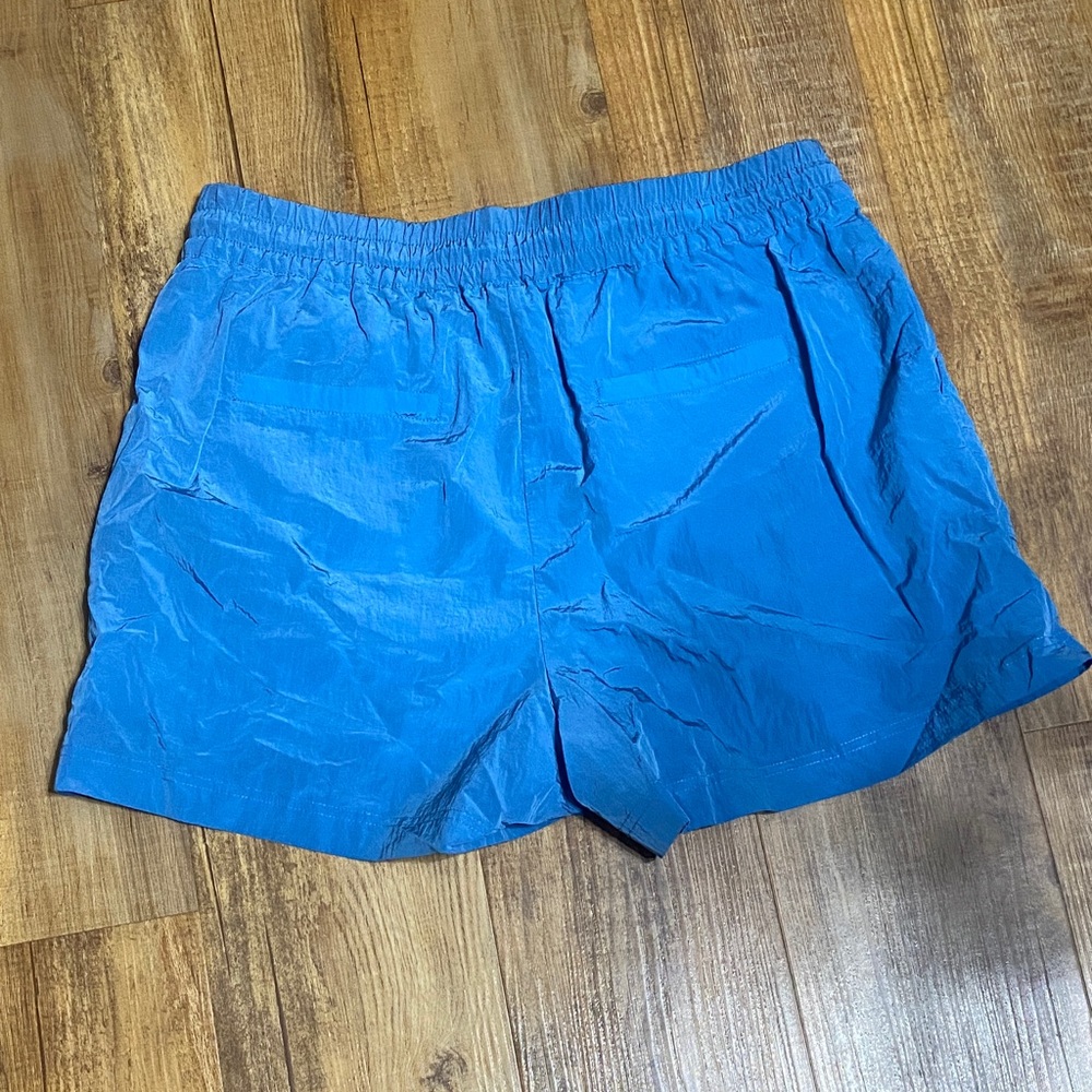 Fabletics Riptide Blue Heights Shimmer Cargo Shor… - image 7